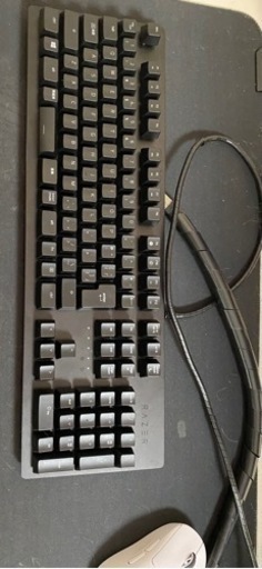 【元箱あり！値下げ可能！手渡しのみ！】Razer Huntsman JP フルサイズゲーミングキーボード 紫軸 周辺機器