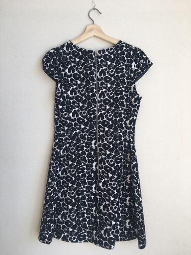 Zara Basic ザラベーシック ワンピース Size M アルデンテ 品川のワンピースの中古 古着あげます 譲ります ジモティーで不用品の処分