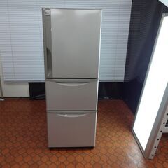 ID 990691　冷蔵庫　３ドア265L　２０１６年製　R-27GV