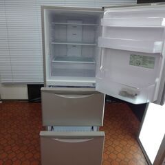 ID 990691　冷蔵庫　３ドア265L　２０１６年製　R-27GV