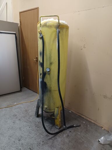 北海道　旭川発☆コンプレッサーサブタンク　現地引取り限定品☆ 北海道 旭川発☆コンプレッサーサブタンク 現地引取り限定品☆