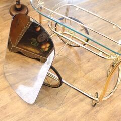 (Y)北大前! 札幌 引取 【アンティークデザイン】3段式 ガラス製 ティートロリー ワゴン ゴールド サービング インテリア