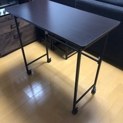 【取引完了】ニトリ たためるハイテーブル(ツール 8040 DBR)