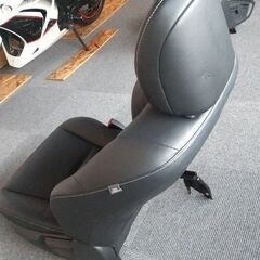 カローラルミオン　中古品　純正黒革シート　助手席