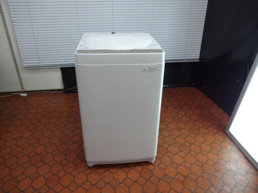 ID 985156　洗濯機　東芝4.2Kg　２０１５年製　AW-4S3