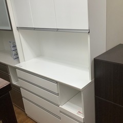 ニトリ】3枚扉レンジボード売ります