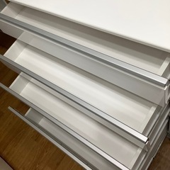 ニトリ】3枚扉レンジボード売ります