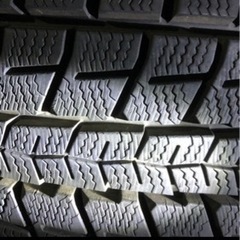 エルグランド　アルファード　スタッドレス