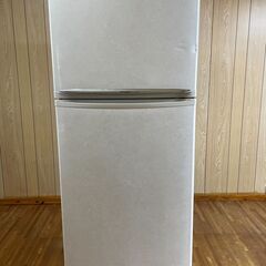 【古いため低価格です】ゆったりサイズ 三菱冷蔵庫