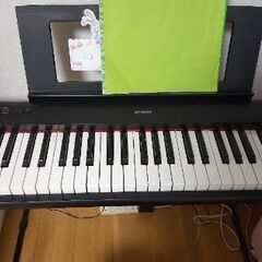 電子ピアノ