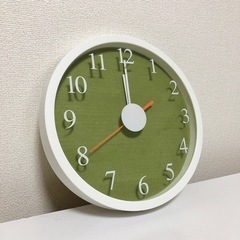 【女性限定】掛け時計　グリーン　ホワイト