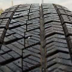 クロスビー、スタッドレスタイヤ＋ホイール４セット