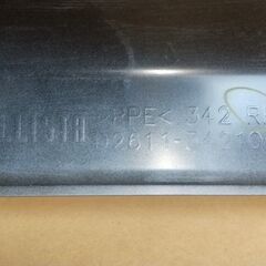 トヨタ　プリウスα４０系　モデリスタ右サイドスカートD2611-34210-00