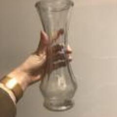 花瓶ガラス製 2点（高23cm×口径8cm)