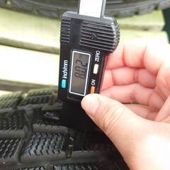 DUNLOP　スタッドレスタイヤホイールセット　205/60R16 ステップワゴンとか