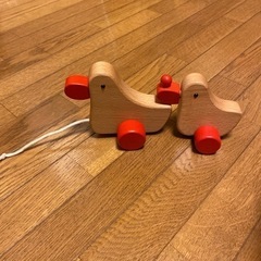 引っ張るおもちゃ　アヒル　木製