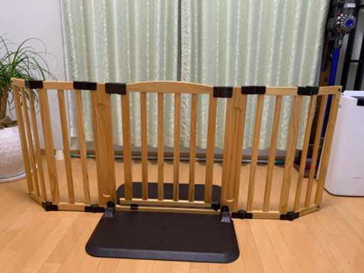 日本育児　ベビーゲート　置くだけドアーズwoody Lサイズ