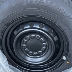 【新車外し】2021年10月 ハイエース　タイヤ　ホイールセット