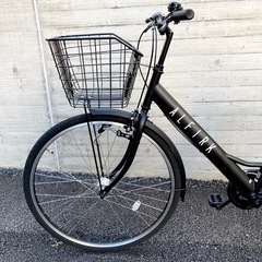 新品同様 高級感のあるマットブラック　ギア付き自転車