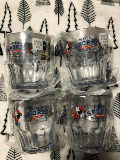 スヌーピー  プラカップ　4個セット