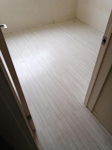 家の床の補修の仕方を教えます 23時におやすみ 大多羅の教えたいの助け合い ジモティー