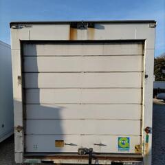 【シャッター式】保冷コンテナ 長さ約568cm×幅231cm×高さ250cmくらい 匝瑳市発 配送可 30815 シャッター式】保冷コンテナ 長さ約568cm×幅231cm×高さ250cmくらい