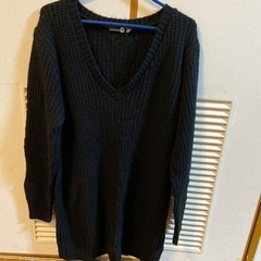 黒のセーター　　ワンピース❓　　　　　　　　　　　　　　　　　値...