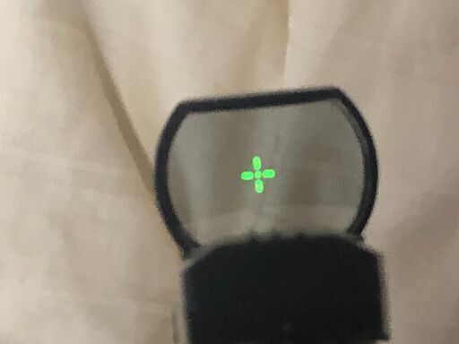 ☆東京マルイ P90サイレンサー ドットサイト＆300発多弾マガジン付☆