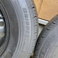 ハイエース　新車外し　純正タイヤホイール