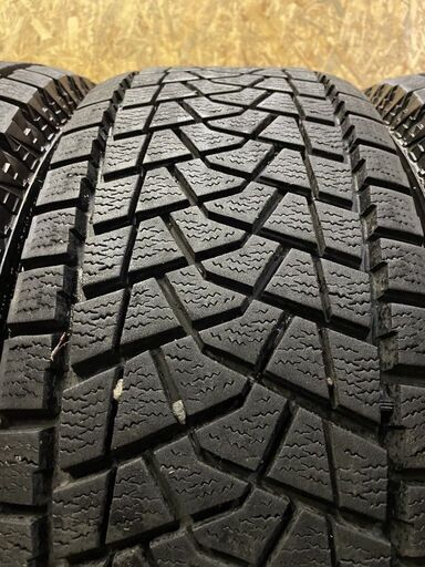 BS BLIZZAK DM-V3 265/70R17 17インチ スタッドレス 4本 2017年製 バリ溝 FJクルーザー ラングラー等　(VTJ387)クレジットカード QRコード決済可能