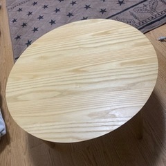 折り畳み式丸テーブル