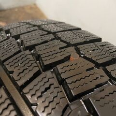 DUNLOP WINTER MAXX WM02 205/55R16 16インチ スタッドレス 4本 2017年製 バリ溝 レガシィB4 リーフ ノア等　(TE670)クレジットカード QRコード決済可能