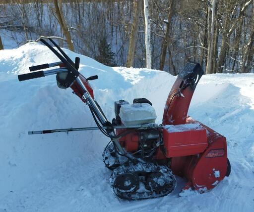 除雪機 HS55J 少し難ありますがエンジンは絶好調です！