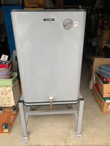 ★【室内用】秋田発/美品 サンダイヤ デザインオイルタンク KS1-200NS 据置式 可動式 188リットル 灯油 定価70950円(F20211225)*Zi-765W