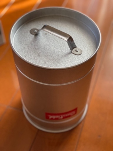 スモーカー(アウトドア用燻製器)