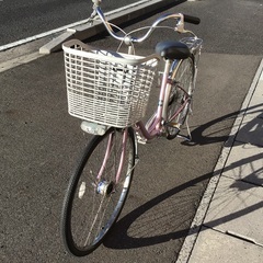 ピンク色ブリヂストン. カルーサ中古自転車整備済み