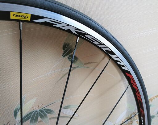 MAVIC AKSIUM RACE ブラック カンパニョーロ クリンチャー