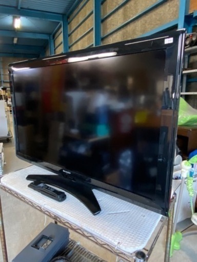 とりあえずテレビ!!の方におすすめです!!早い者勝ち！SHARP LC-40E9 激安液晶テレビ!!