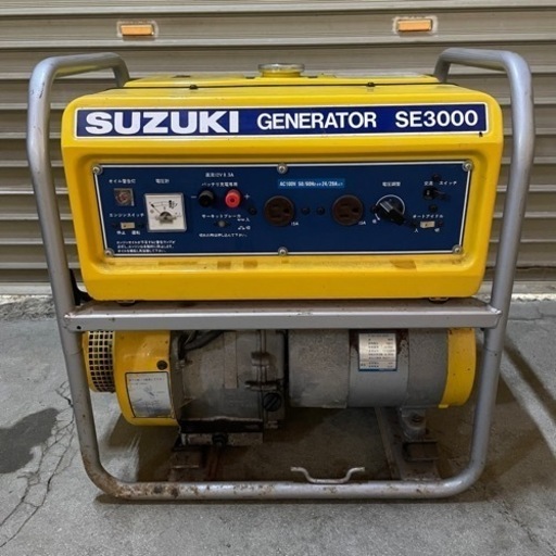 発電機　エンジン