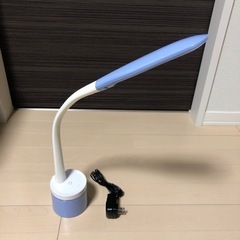 再投稿【ほぼ新品】LEDデスクライト