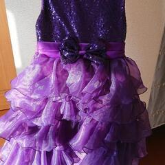 紫のドレス