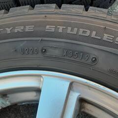 スタッドレスタイヤ　2019年製
