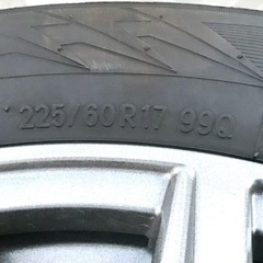 スタッドレスタイヤ　2019年購入　17インチ　225/60R17 99Q