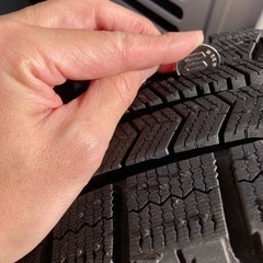 【年始値下げ1／10迄】スタッドレスタイヤ　ブリヂストン　vrx 4本