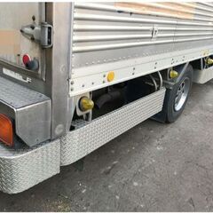 【売】いすゞ　エルフ　冷凍車用　ワンオフ　サイド、リヤバンパー　デコトラ　値下げしました。
