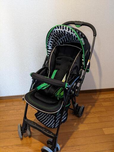 美品 アップリカ ベビーカー
