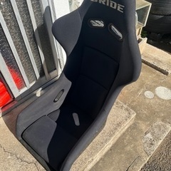 BRIDE フルバケシート