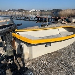 ボート　小型船体　ヤマハ　バスボート