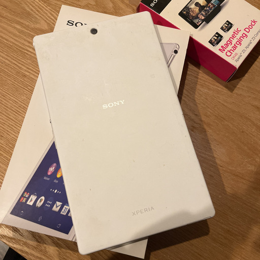防水タブレット Sony Xperia Z3 tablet compact+充電スタンド