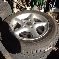 グットイヤー195/65Ｒ15　スッタドレスタイヤ　山99%